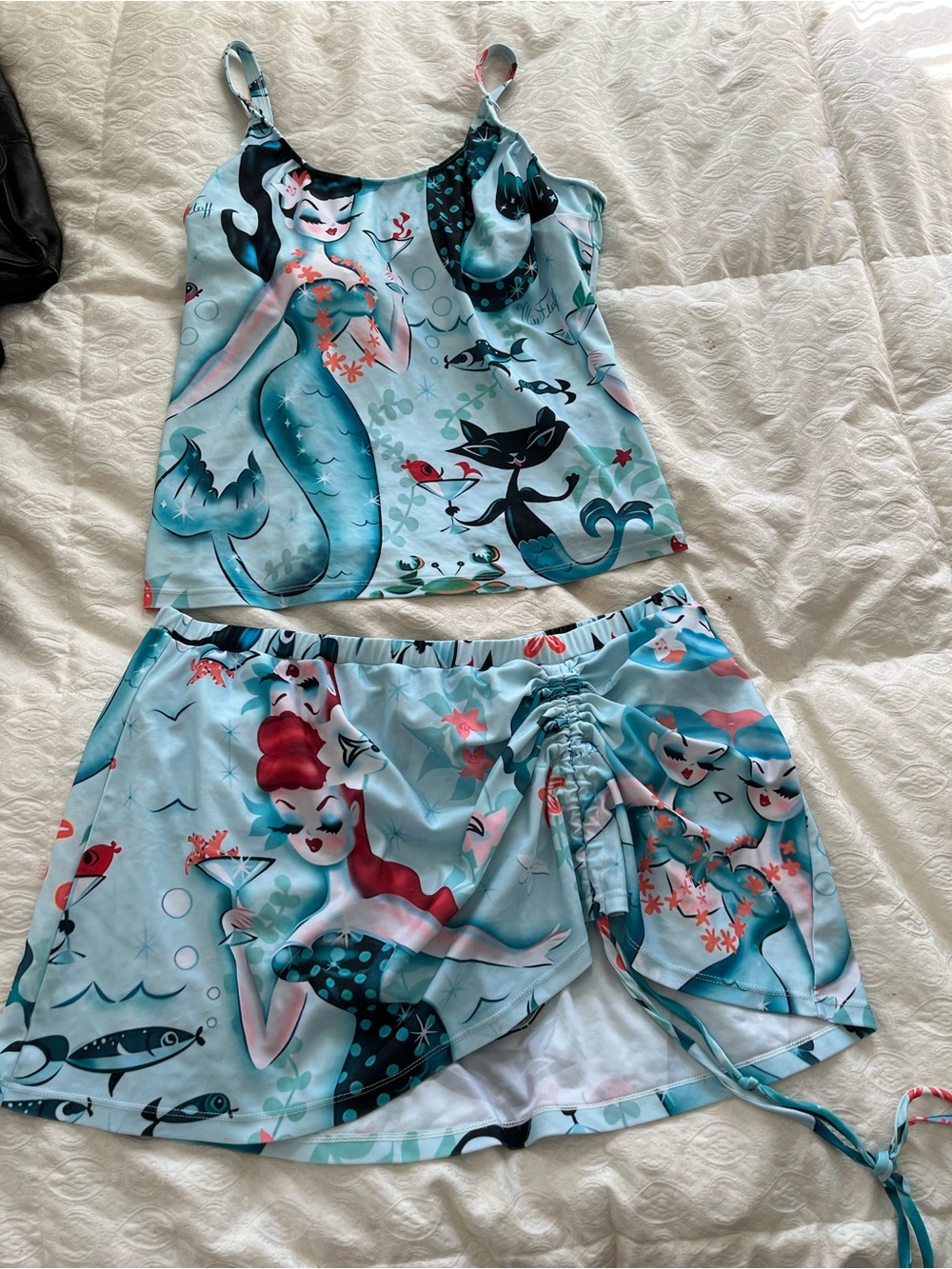 Women’s Light Blue Mermaid Print Tankini Top & Swim Skirt Set size 2XL